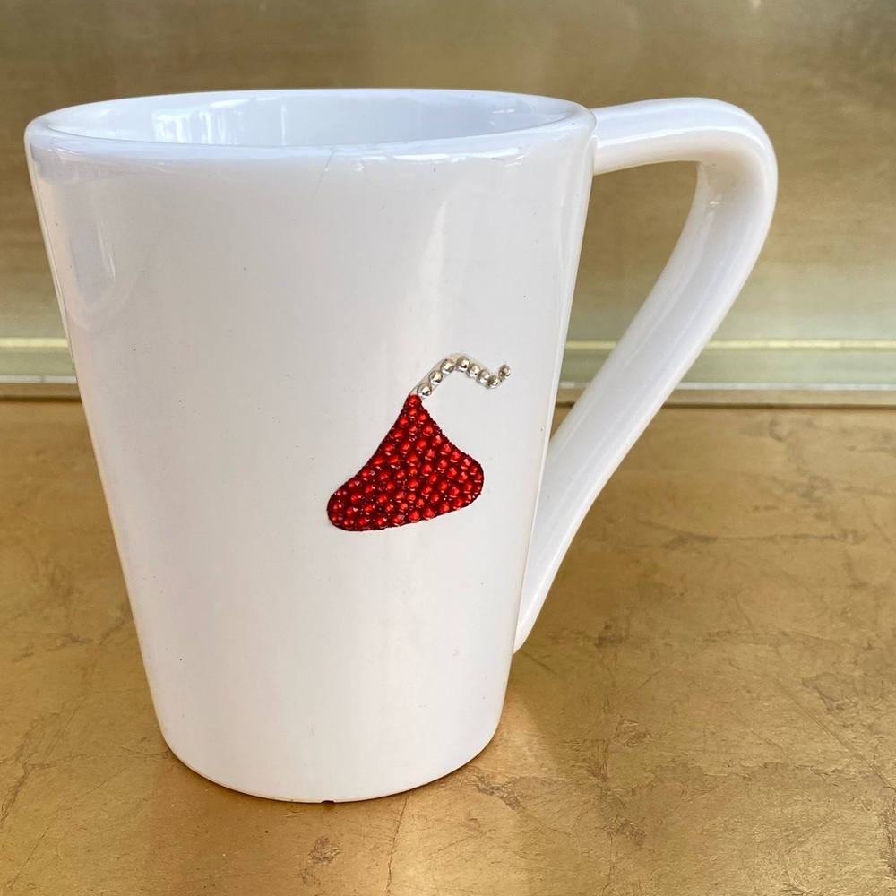Red Beaded Hershey Kiss on White Mug. PERFECT CONDITION